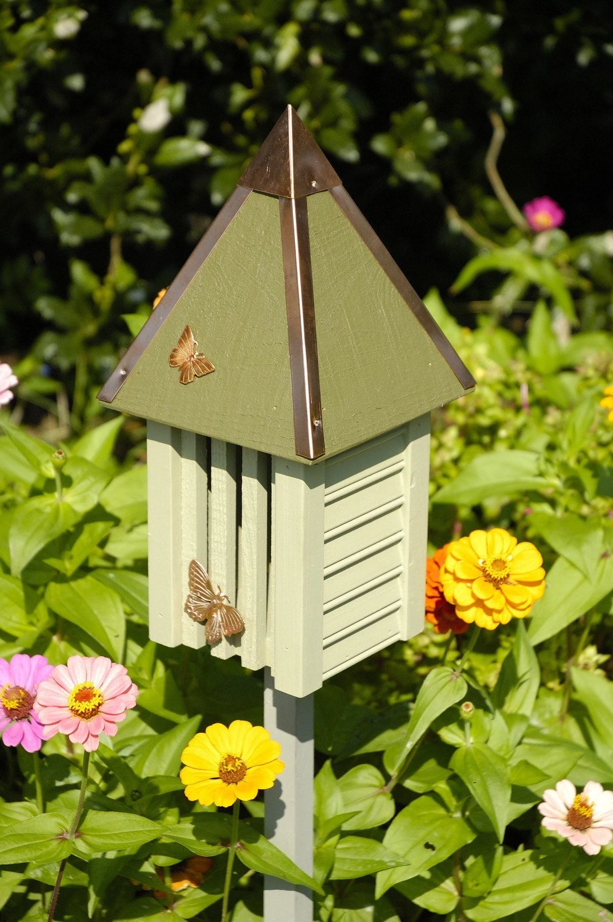Butterfly Feeders Heartwood Flutterbye Butterfly House 2 Butterfly Feeders Heartwood Flutterbye Butterfly House