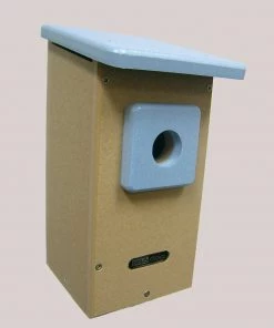 Birds Choice Recycled Eastern Bluebird House 1.5" Hole Bird Houses