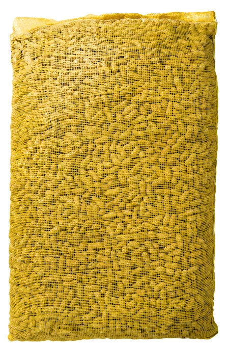 Scarlett Peanuts In Shell Bird Feeder Accessories 4 Scarlett Peanuts In Shell Bird Feeder Accessories